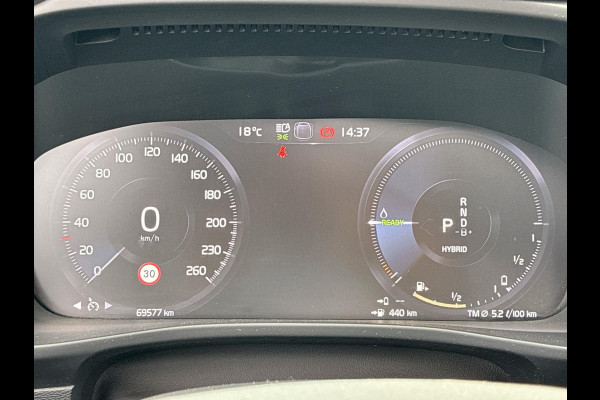 Volvo XC40 1.5 T5 Recharge Inscription 261pk! | SkyRoof | Park Assist | 18" Lm-Velgen | Stoelverwarming | Carplay Android Auto Volvo XC40 1.5 T5 Recharge Inscription 261pk! | SkyRoof | Park Assist | 18" Lm-Velgen | Stoelverwarming | Carplay Android Auto