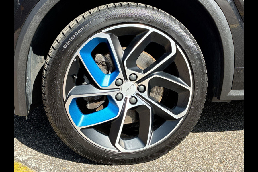 Lynk & Co 01 1.5 Plug in Hybrid 261pk | SkyRoof | 360° Camera | Climate Pack | Pilot Assist | Park Assist | Carplay Android auto Lynk & Co 01 1.5 Plug in Hybrid 261pk | SkyRoof | 360° Camera | Climate Pack | Pilot Assist | Park Assist | Carplay Android auto