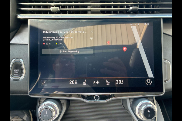 Lynk & Co 01 1.5 Plug in Hybrid 261pk | SkyRoof | 360° Camera | Climate Pack | Pilot Assist | Park Assist | Carplay Android auto Lynk & Co 01 1.5 Plug in Hybrid 261pk | SkyRoof | 360° Camera | Climate Pack | Pilot Assist | Park Assist | Carplay Android auto