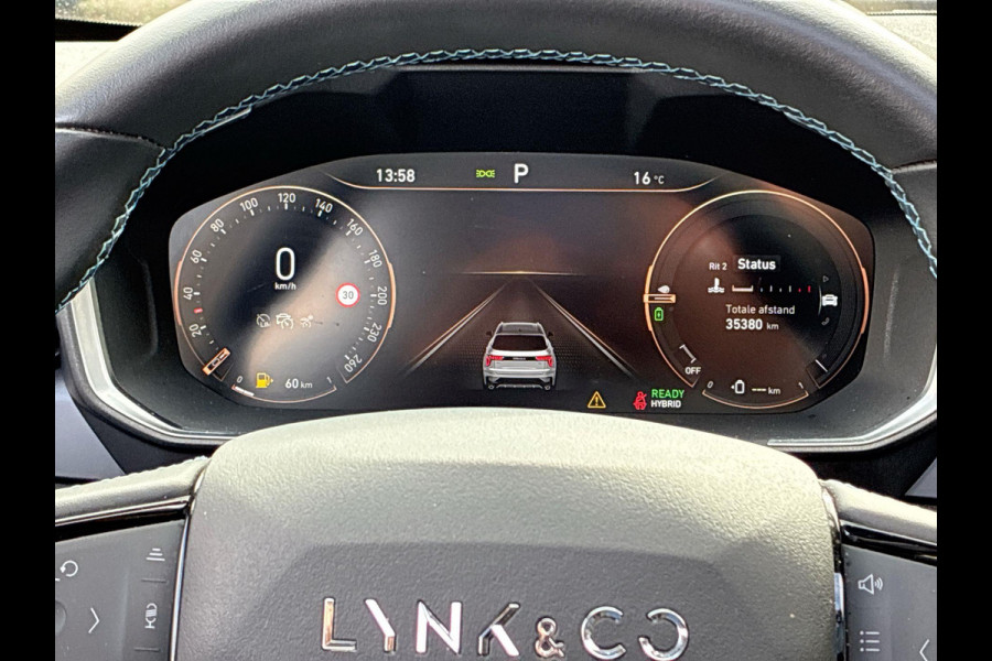 Lynk & Co 01 1.5 Plug in Hybrid 261pk | SkyRoof | 360° Camera | Climate Pack | Pilot Assist | Park Assist | Carplay Android auto Lynk & Co 01 1.5 Plug in Hybrid 261pk | SkyRoof | 360° Camera | Climate Pack | Pilot Assist | Park Assist | Carplay Android auto