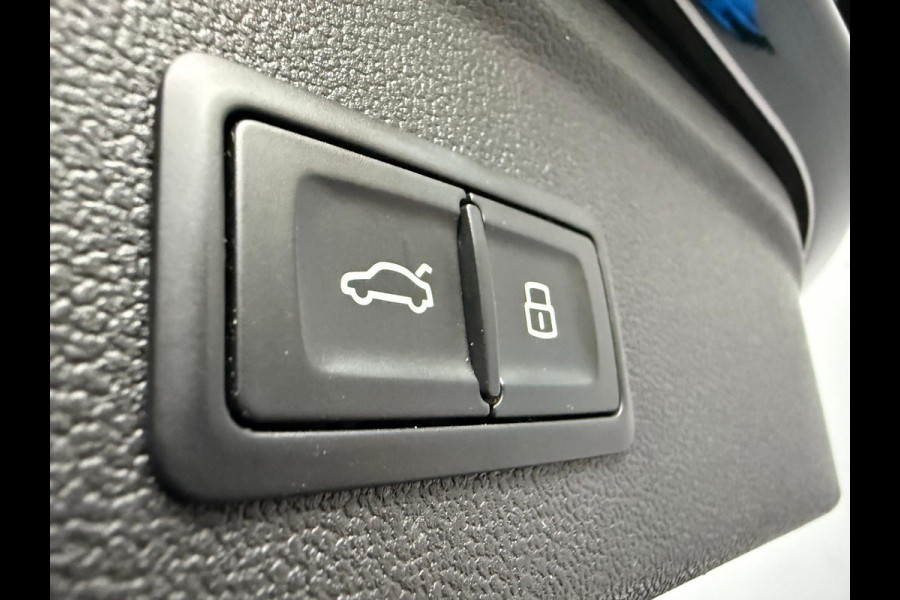 Audi A3 Sportback 40 TFSI e S-line edition Audi A3 Sportback 40 TFSI e S-line edition