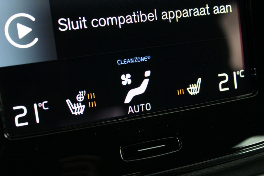 Volvo XC40 1.5 T4 Plug-in hybrid Plus Dark | Nieuwe auto | HK audio | 360° Camera | Trekhaak | Climate Pack | Pilot- Park Assist |