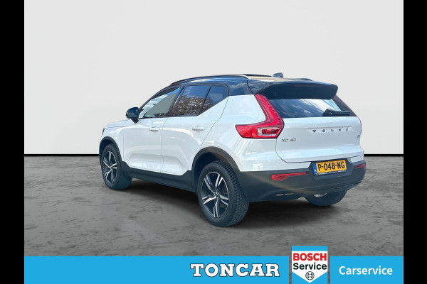Volvo XC40 2.0 B3 R-Design | SkyRoof | Pilot Assist| Park Assist | 18" Lm-velgen | Two Tone Lak | Apple Carplay / Android Auto Volvo XC40 2.0 B3 R-Design | SkyRoof | Pilot Assist| Park Assist | 18" Lm-velgen | Two Tone Lak | Apple Carplay / Android Auto