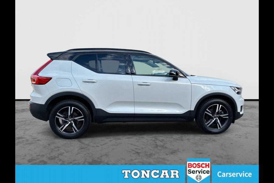 Volvo XC40 2.0 B3 R-Design | SkyRoof | Pilot Assist| Park Assist | 18" Lm-velgen | Two Tone Lak | Apple Carplay / Android Auto Volvo XC40 2.0 B3 R-Design | SkyRoof | Pilot Assist| Park Assist | 18" Lm-velgen | Two Tone Lak | Apple Carplay / Android Auto