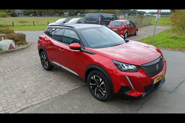 Peugeot 2008 1.2 PureTech Allure Peugeot 2008 1.2 PureTech Allure