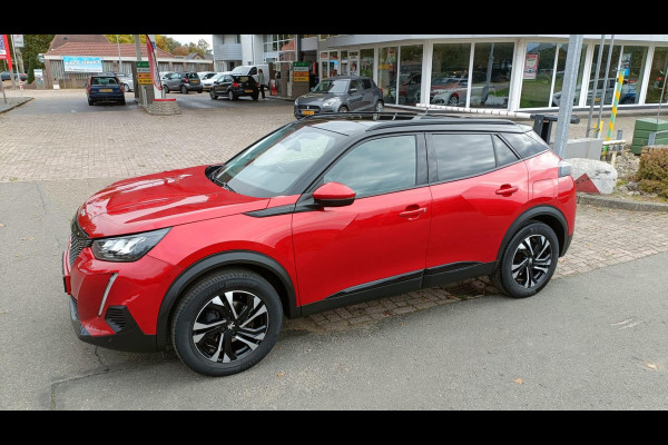 Peugeot 2008 1.2 PureTech Allure Peugeot 2008 1.2 PureTech Allure