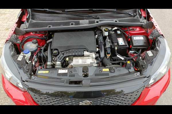 Peugeot 2008 1.2 PureTech Allure Peugeot 2008 1.2 PureTech Allure