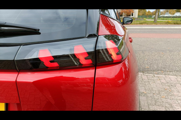 Peugeot 2008 1.2 PureTech Allure Peugeot 2008 1.2 PureTech Allure