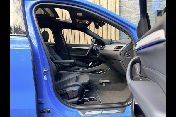 BMW X2 sDrive20i M-sport Automaat | Panoramadak | DAB | LED verlichting | 20 inch | Schakelflippers | Lederen bekleding | Stoelverwarmi BMW X2 sDrive20i M-sport Automaat | Panoramadak | DAB | LED verlichting | 20 inch | Schakelflippers | Lederen bekleding | Stoelverwarmi