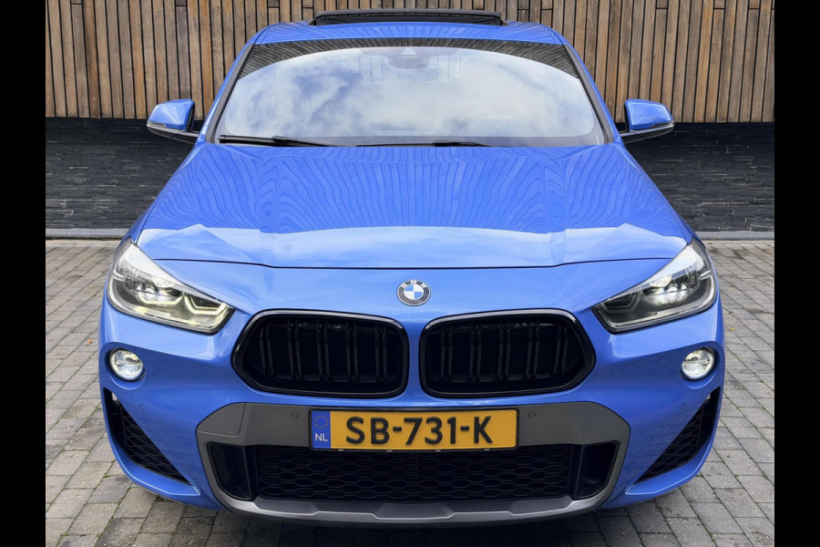 BMW X2 sDrive20i M-sport Automaat | Panoramadak | DAB | LED verlichting | 20 inch | Schakelflippers | Lederen bekleding | Stoelverwarmi BMW X2 sDrive20i M-sport Automaat | Panoramadak | DAB | LED verlichting | 20 inch | Schakelflippers | Lederen bekleding | Stoelverwarmi
