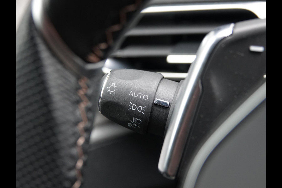 Peugeot 3008 1.6 HYbrid 225 Blue Lease GT Afn. Trekhaak Peugeot 3008 1.6 HYbrid 225 Blue Lease GT Afn. Trekhaak