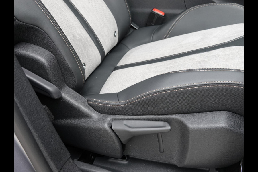 Peugeot 3008 1.6 HYbrid 225 Blue Lease GT Afn. Trekhaak Peugeot 3008 1.6 HYbrid 225 Blue Lease GT Afn. Trekhaak