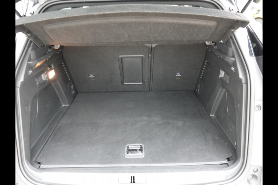 Peugeot 3008 1.6 HYbrid 225 Blue Lease GT Afn. Trekhaak Peugeot 3008 1.6 HYbrid 225 Blue Lease GT Afn. Trekhaak