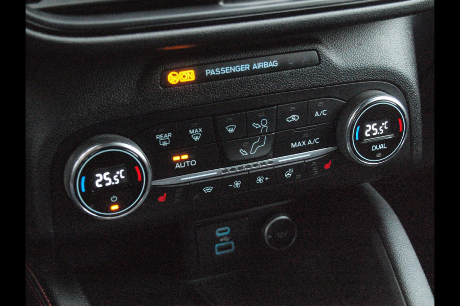 Ford Kuga 2.5 PHEV ST-Line | Camera | Cruise Control | Trekhaak | Apple Carplay |