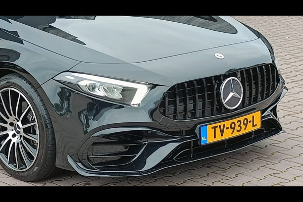 Mercedes-Benz A-Klasse 200 Business Solution Plus Upgrade | Wide Screen | Navi | Stoelverw. | LED/Xenon | Camera |