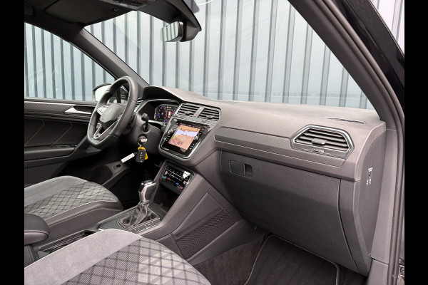 Volkswagen Tiguan 1.5 TSI R-Line Black Style | Panodak | Elk. A-klep | IQ Light | Camera | Prijs Rijklaar!!