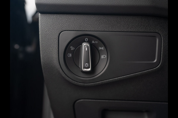 Volkswagen Tiguan 1.5 TSI R-Line Black Style | Panodak | Elk. A-klep | IQ Light | Camera | Prijs Rijklaar!!