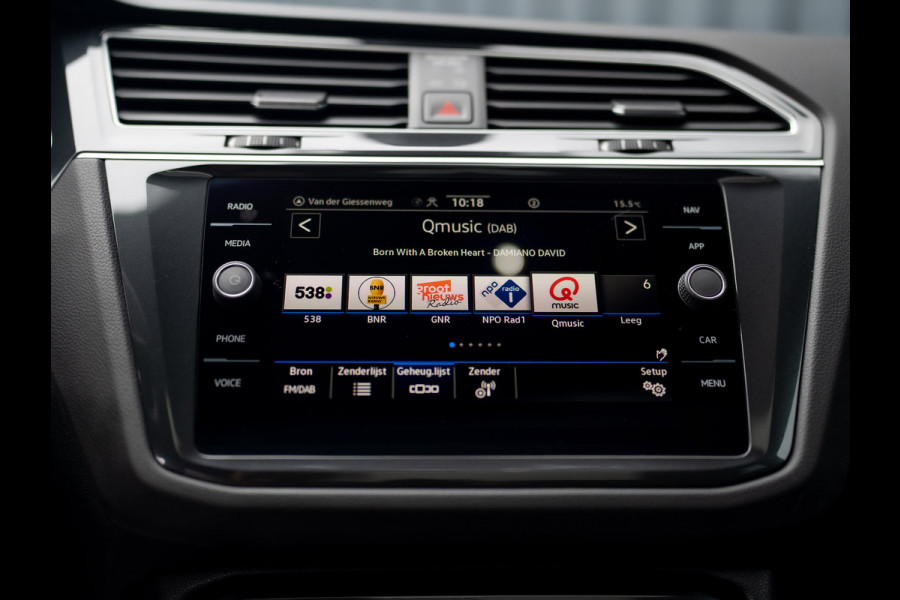 Volkswagen Tiguan 1.5 TSI R-Line Black Style | Panodak | Elk. A-klep | IQ Light | Camera | Prijs Rijklaar!!