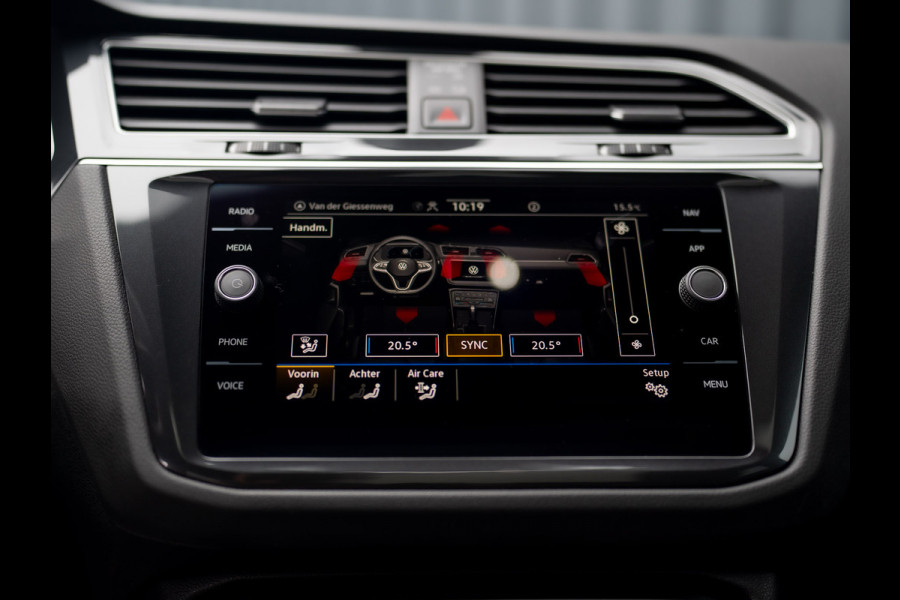 Volkswagen Tiguan 1.5 TSI R-Line Black Style | Panodak | Elk. A-klep | IQ Light | Camera | Prijs Rijklaar!!