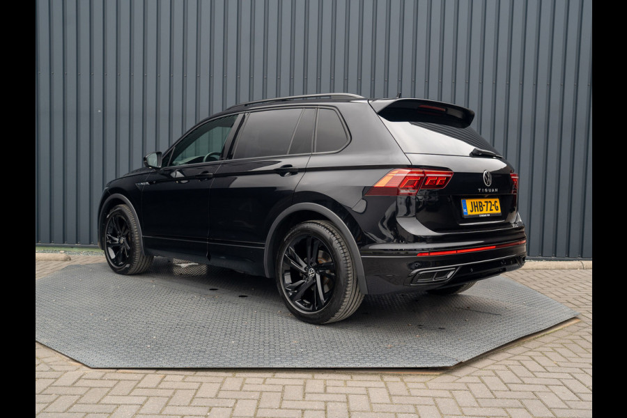 Volkswagen Tiguan 1.5 TSI R-Line Black Style | Panodak | Elk. A-klep | IQ Light | Camera | Prijs Rijklaar!!