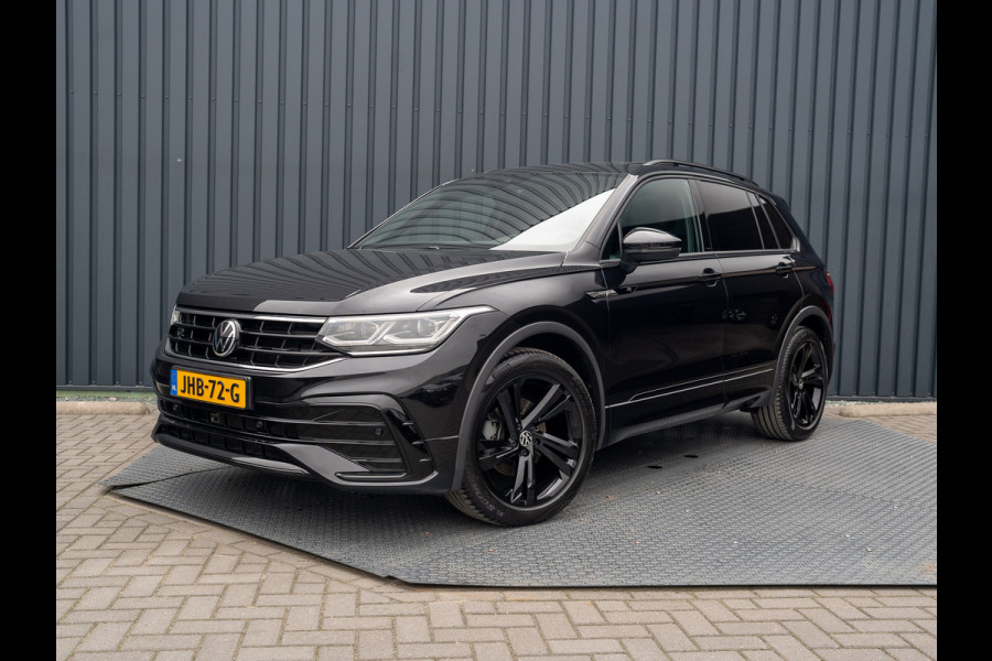 Volkswagen Tiguan 1.5 TSI R-Line Black Style | Panodak | Elk. A-klep | IQ Light | Camera | Prijs Rijklaar!!
