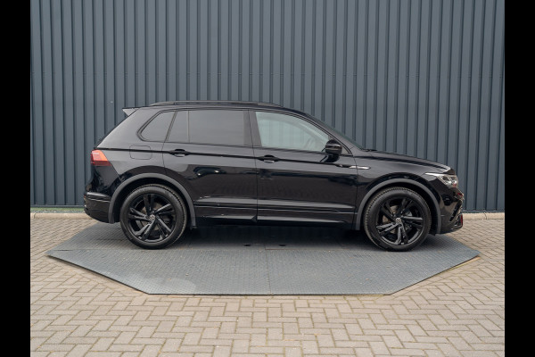 Volkswagen Tiguan 1.5 TSI R-Line Black Style | Panodak | Elk. A-klep | IQ Light | Camera | Prijs Rijklaar!!