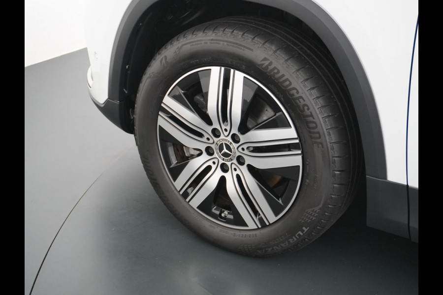 Mercedes-Benz EQA 250 Luxury Line 67 kWh LEDER | AMBILIGHT | CAMERA | PANORAMADAK | RIJKLAARPRIJS INCL. 12MND BOVAG