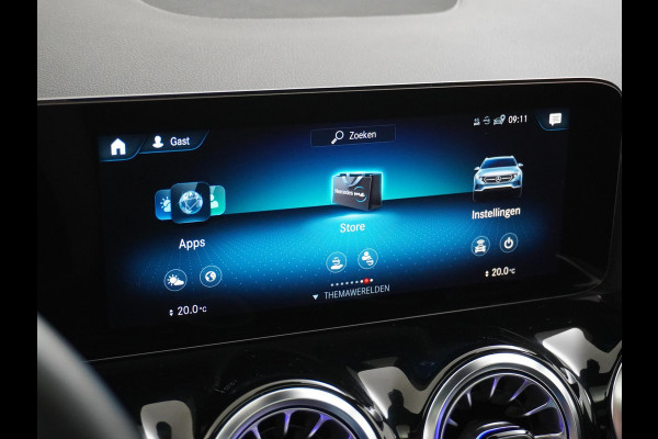 Mercedes-Benz EQA 250 Luxury Line 67 kWh LEDER | AMBILIGHT | CAMERA | PANORAMADAK | RIJKLAARPRIJS INCL. 12MND BOVAG