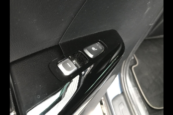 Kia Sportage 1.6 T-GDI GT-Line 177PK 7 JAAR GARANTIE Kia Sportage 1.6 T-GDI GT-Line 177PK 7 JAAR GARANTIE