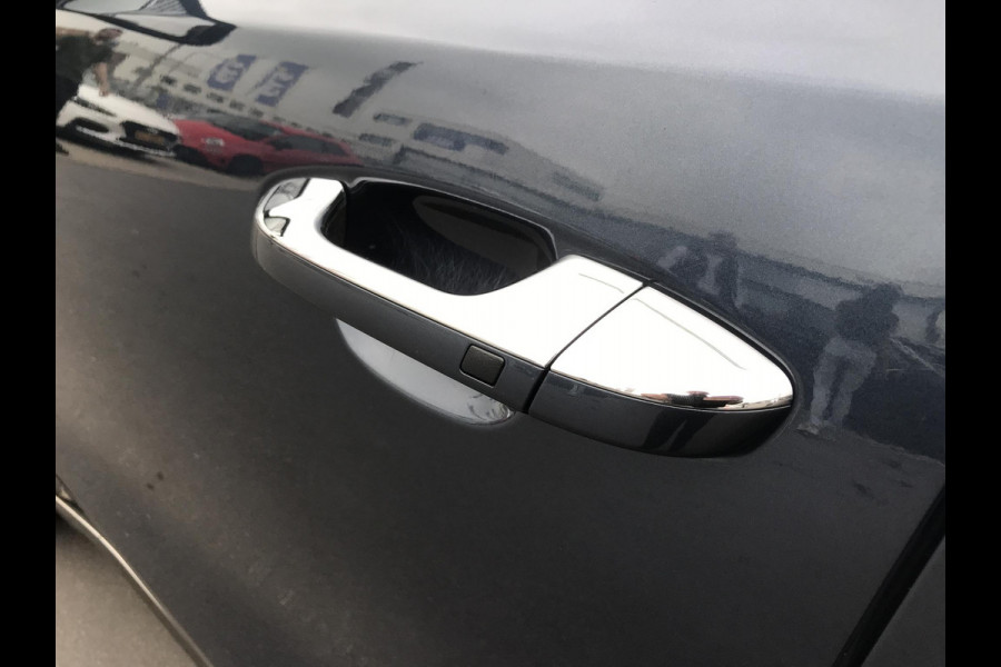 Kia Sportage 1.6 T-GDI GT-Line 177PK 7 JAAR GARANTIE Kia Sportage 1.6 T-GDI GT-Line 177PK 7 JAAR GARANTIE