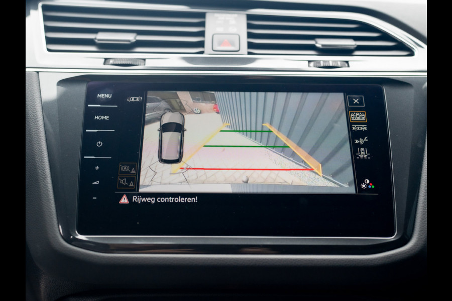 Volkswagen Tiguan 1.4 TSI eHybrid R-Line Business+ | Trekhaak wegkl. | Head Up | Keyless | Side Assist | Elk. A-klep | Prijs Rijklaar!! Volkswagen Tiguan 1.4 TSI eHybrid R-Line Business+ | Trekhaak wegkl. | Head Up | Keyless | Side Assist | Elk. A-klep | Prijs Rijklaar!!