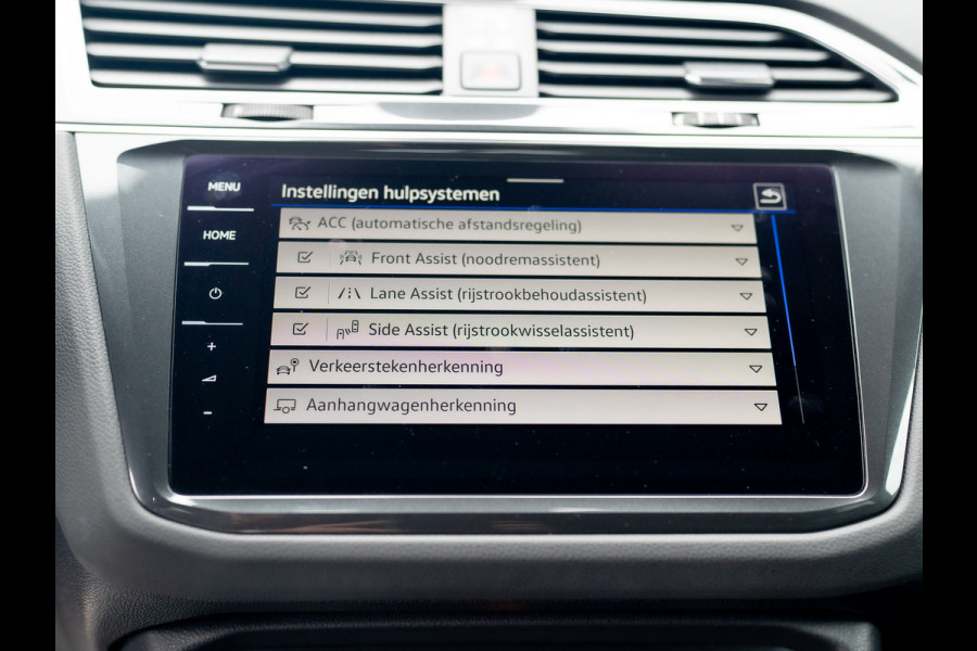 Volkswagen Tiguan 1.4 TSI eHybrid R-Line Business+ | Trekhaak wegkl. | Head Up | Keyless | Side Assist | Elk. A-klep | Prijs Rijklaar!! Volkswagen Tiguan 1.4 TSI eHybrid R-Line Business+ | Trekhaak wegkl. | Head Up | Keyless | Side Assist | Elk. A-klep | Prijs Rijklaar!!