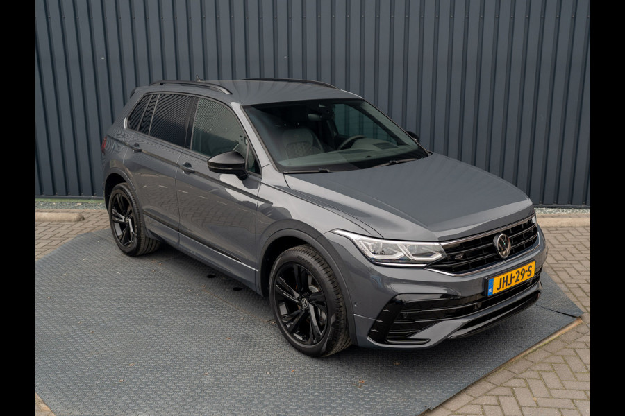 Volkswagen Tiguan 1.4 TSI eHybrid R-Line Business+ | Trekhaak wegkl. | Head Up | Keyless | Side Assist | Elk. A-klep | Prijs Rijklaar!! Volkswagen Tiguan 1.4 TSI eHybrid R-Line Business+ | Trekhaak wegkl. | Head Up | Keyless | Side Assist | Elk. A-klep | Prijs Rijklaar!!