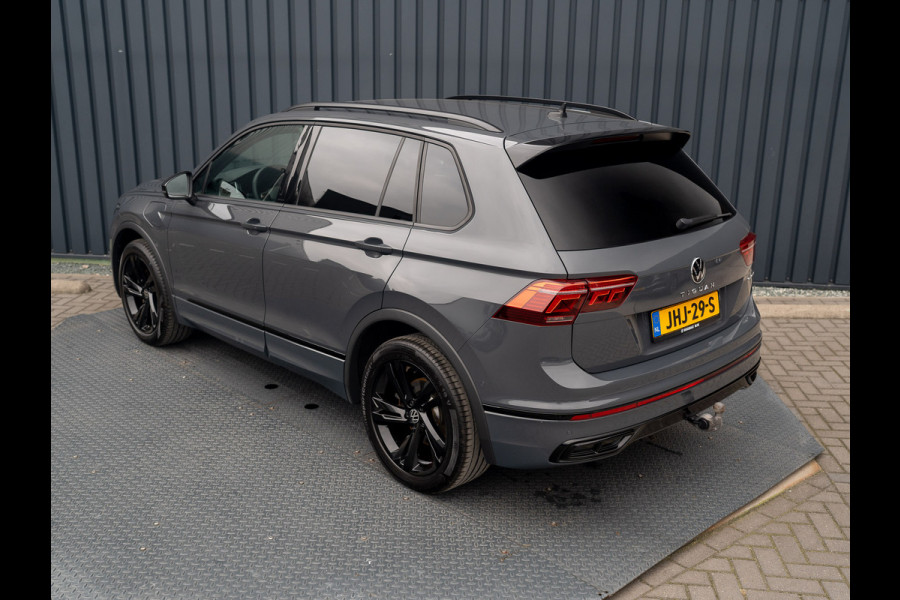 Volkswagen Tiguan 1.4 TSI eHybrid R-Line Business+ | Trekhaak wegkl. | Head Up | Keyless | Side Assist | Elk. A-klep | Prijs Rijklaar!! Volkswagen Tiguan 1.4 TSI eHybrid R-Line Business+ | Trekhaak wegkl. | Head Up | Keyless | Side Assist | Elk. A-klep | Prijs Rijklaar!!
