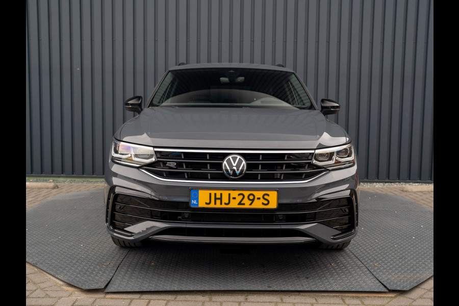 Volkswagen Tiguan 1.4 TSI eHybrid R-Line Business+ | Trekhaak wegkl. | Head Up | Keyless | Side Assist | Elk. A-klep | Prijs Rijklaar!! Volkswagen Tiguan 1.4 TSI eHybrid R-Line Business+ | Trekhaak wegkl. | Head Up | Keyless | Side Assist | Elk. A-klep | Prijs Rijklaar!!