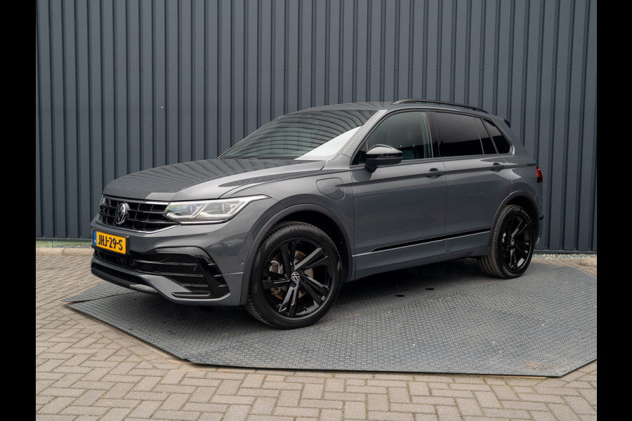 Volkswagen Tiguan 1.4 TSI eHybrid R-Line Business+ | Trekhaak wegkl. | Head Up | Keyless | Side Assist | Elk. A-klep | Prijs Rijklaar!! Volkswagen Tiguan 1.4 TSI eHybrid R-Line Business+ | Trekhaak wegkl. | Head Up | Keyless | Side Assist | Elk. A-klep | Prijs Rijklaar!!