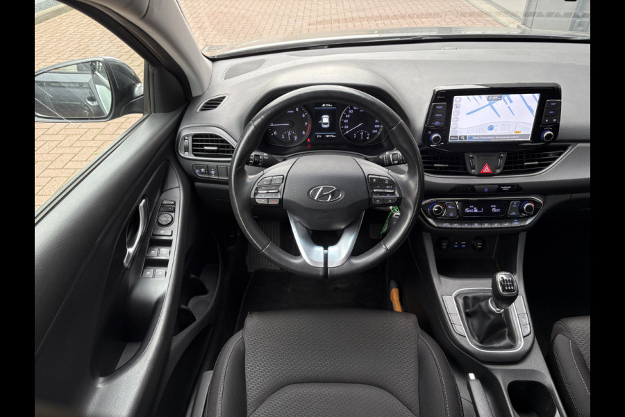 Hyundai i30 Wagon 1.0 T-GDi 120pk Comfort CAMERA/CARPLAY/NAVI/CLIMA/CRUISE/PDC