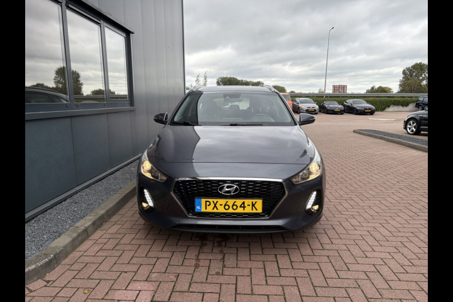 Hyundai i30 Wagon 1.0 T-GDi 120pk Comfort CAMERA/CARPLAY/NAVI/CLIMA/CRUISE/PDC