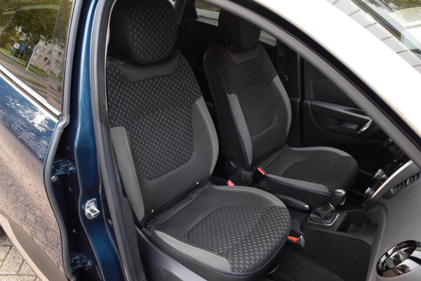 Renault Captur 1.3 TCe Intens|Camera|Android Auto|Automaat Renault Captur 1.3 TCe Intens|Camera|Android Auto|Automaat