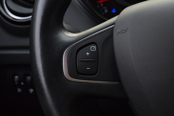 Renault Captur 1.3 TCe Intens|Camera|Android Auto|Automaat Renault Captur 1.3 TCe Intens|Camera|Android Auto|Automaat