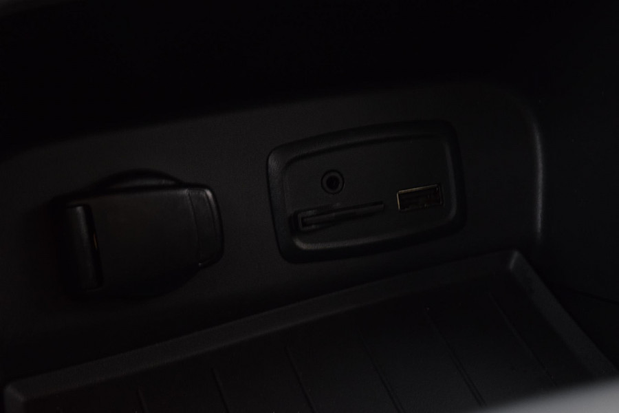 Renault Captur 1.3 TCe Intens|Camera|Android Auto|Automaat Renault Captur 1.3 TCe Intens|Camera|Android Auto|Automaat