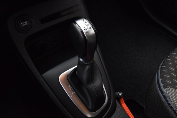 Renault Captur 1.3 TCe Intens|Camera|Android Auto|Automaat Renault Captur 1.3 TCe Intens|Camera|Android Auto|Automaat