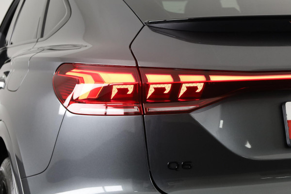 Audi Q6 Sportback e-tron Advanced edition 83 kWh 252pk | Panoramadak | Lederen bekleding | Luchtvering | 21 inch Lichtmetalen velgen