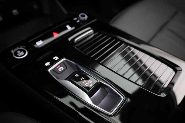 Audi Q6 Sportback e-tron Advanced edition 83 kWh 252pk | Panoramadak | Lederen bekleding | Luchtvering | 21 inch Lichtmetalen velgen