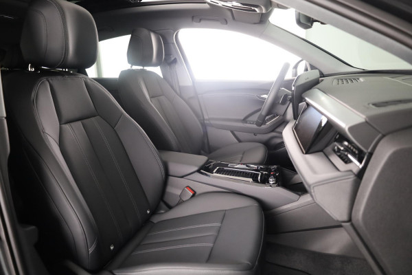 Audi Q6 Sportback e-tron Advanced edition 83 kWh 252pk | Panoramadak | Lederen bekleding | Luchtvering | 21 inch Lichtmetalen velgen