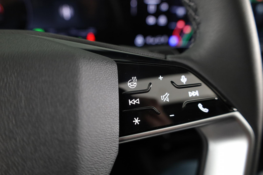 Audi Q6 Sportback e-tron Advanced edition 83 kWh 252pk | Panoramadak | Lederen bekleding | Luchtvering | 21 inch Lichtmetalen velgen