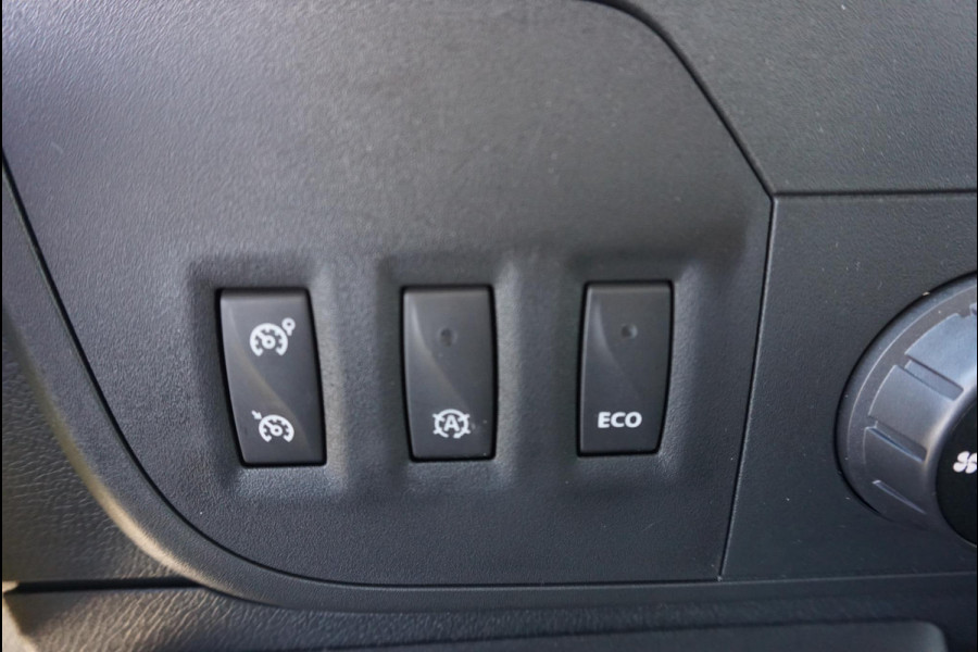 Opel Movano 2.3 Turbo 145pL3H1 Bakwagen Meubelbak met Laadklep | Navigatie | Airco | Cruise control | Zijdeur Opel Movano 2.3 Turbo 145pL3H1 Bakwagen Meubelbak met Laadklep | Navigatie | Airco | Cruise control | Zijdeur