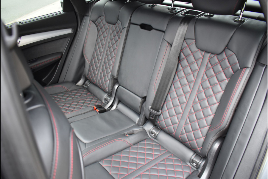 Audi Q5 50 TFSI e S-Line 299 Pk Black Ed RS-Stoel Rood Stiksel Pano Luchtvering Keyless 360 Camera 21 Inch