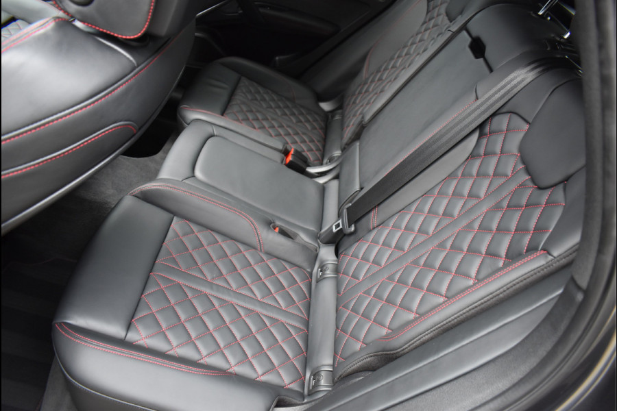 Audi Q5 50 TFSI e S-Line 299 Pk Black Ed RS-Stoel Rood Stiksel Pano Luchtvering Keyless 360 Camera 21 Inch