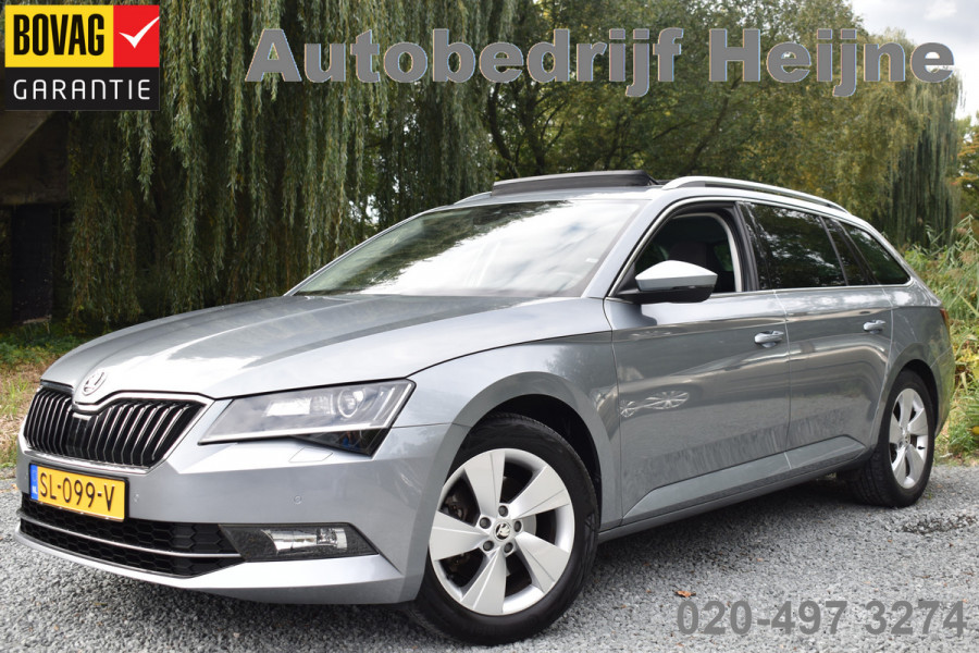 Škoda Superb Combi TSI ACT 150PK DSG AMBITION BUSINESS NAVI/CARPLAY/TREKHAAK/PANORAMADAK Škoda Superb Combi TSI ACT 150PK DSG AMBITION BUSINESS NAVI/CARPLAY/TREKHAAK/PANORAMADAK